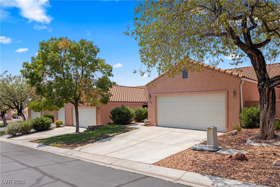 Appletree Ln, Mesquite, NV 89027