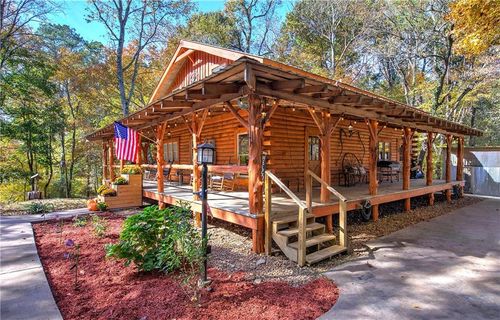 647 Knight Bottom Rd Se, Fairmount, GA, 30139-2003 | Card Image