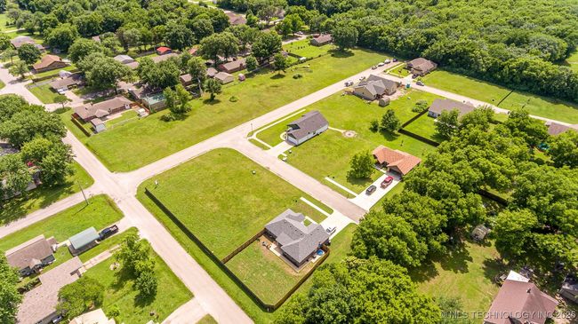 703 Sooner Pl, Home with 0 bedrooms, 0 bathrooms and null parking in Dewey OK | Image 6