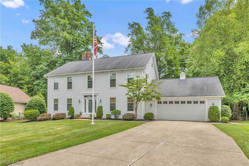 10335 Thompson Rye Cir, Twinsburg, OH, 44087-1473 | Card Image