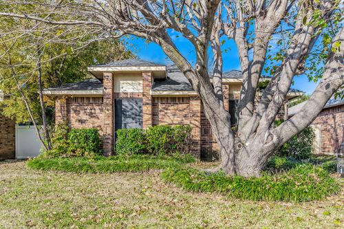 1113 Sandalwood Ln, DeSoto, TX, 75115-4269 | Card Image