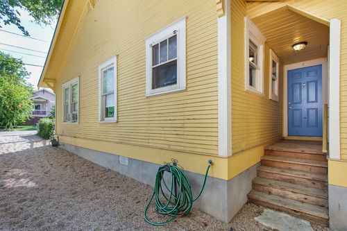 apt-c-611 W 31st St, Austin, TX, 78705-2256 | Card Image
