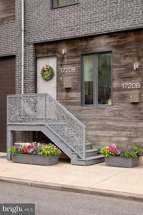 b-1720 Folsom St, PHILADELPHIA, PA, 19130-2816 | Card Image