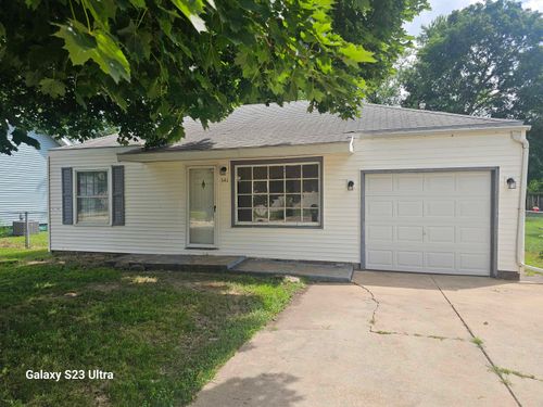 541 Wood Ave, Machesney Park, IL, 61115-3737 | Card Image