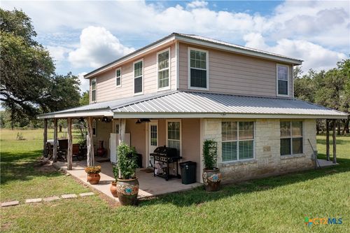 3831 Hopkinsville Rd, Cuero, TX, 77954-6612 | Card Image