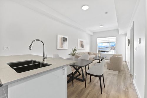 510-11913 Burnett St, Maple Ridge, BC, V2X4N1 | Card Image