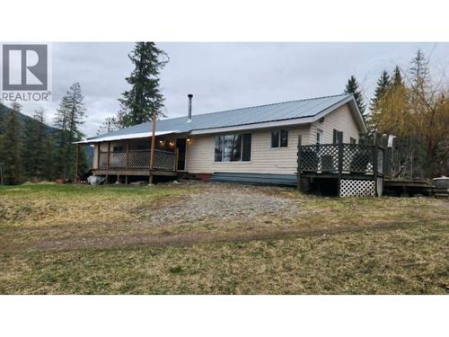 12 Specht Rd, Cherryville, BC, V0E2G3 | Card Image