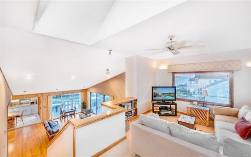 71 Romana Dr, Hampton Bays, NY, 11946-3766 | Card Image