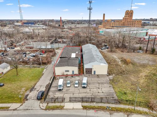15306 Rosa Parks Blvd, Detroit, MI, 48238-1503 | Card Image