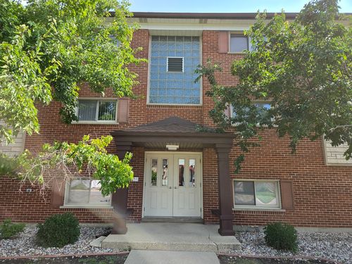 1a-2537 Thatcher Ave, River Grove, IL, 60171-1762 | Card Image