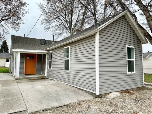 282 E Vine St, Tooele, UT, 84074-2361 | Card Image