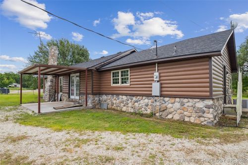 7146 State Highway 1, Allen, OK, 74825-8004 | Card Image