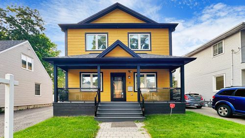 8 Furnival Rd, East York, ON, M4B1W2 | Card Image