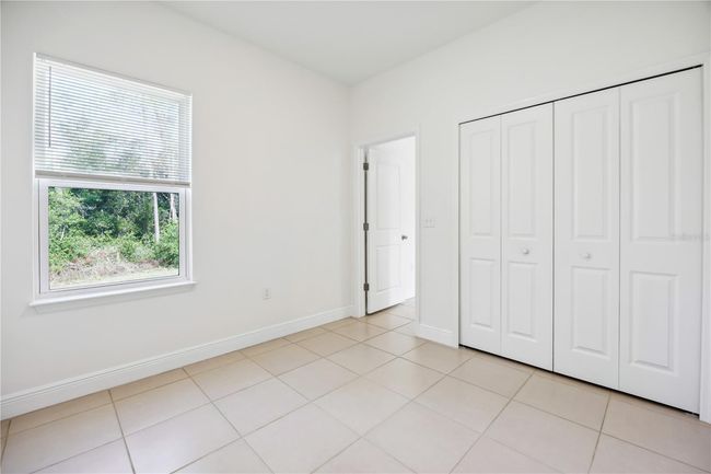 15212 Sw 27 Th Ct, House other with 4 bedrooms, 2 bathrooms and null parking in Ocala FL | Image 12