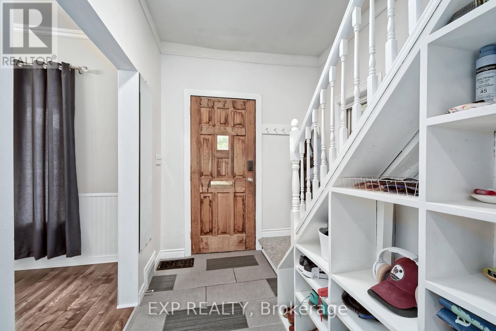 Residential in London South (South F) 2
