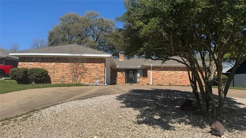 4032 Aragon Dr, Fort Worth, TX, 76133-5559 | Card Image
