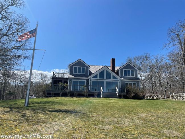 100 Gosnolds Way, House other with 4 bedrooms, 3 bathrooms and null parking in Chilmark MA | Image 7