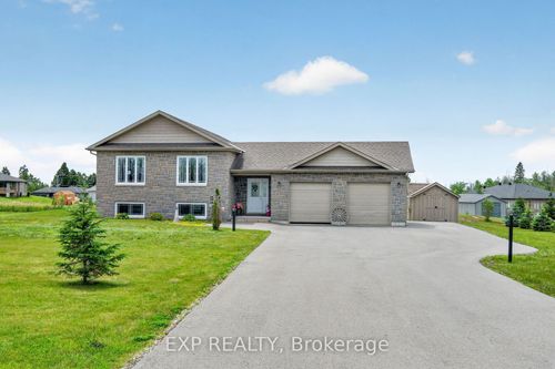 331 Dean Ridge Rd, Carleton Place, ON, K7C0E1 | Card Image
