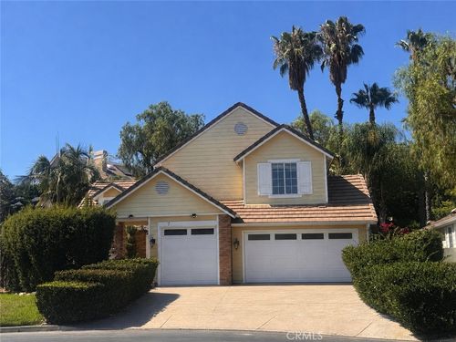 7 Cambridge Ct, Coto de Caza, CA, 92679-4727 | Card Image