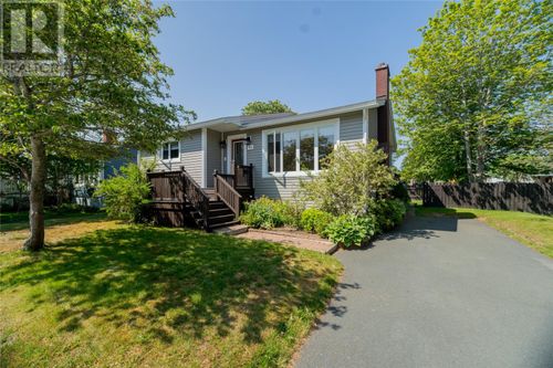 44 Roosevelt Ave, Mount Pearl, NL, A1N1Z8 | Card Image