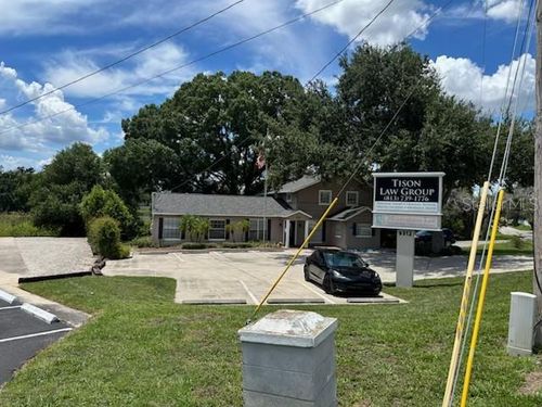 9312 N Armenia Ave, Tampa, FL, 33612-7513 | Card Image