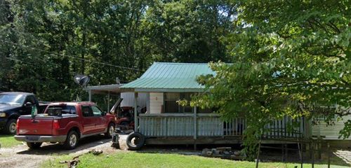 529 Herb Mooneyham Rd, Spencer, TN, 38585-4106 | Card Image