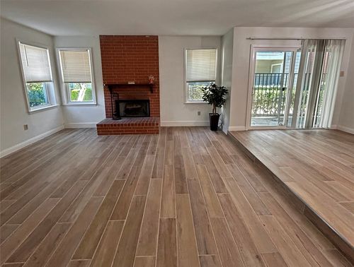 304c-6900 Skillman St, Dallas, TX, 75231-5878 | Card Image