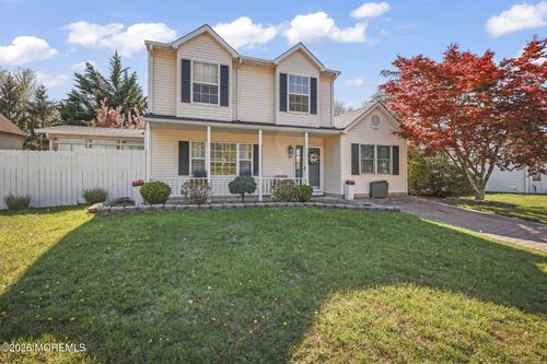 39 Tioga Dr, Howell, NJ, 07731-2445 | Card Image