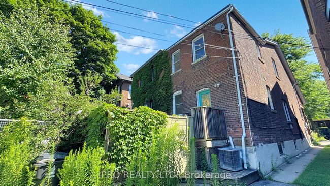 12 Lark St, House attached with 4 bedrooms, 3 bathrooms and 1 parking in Toronto ON | Image 50