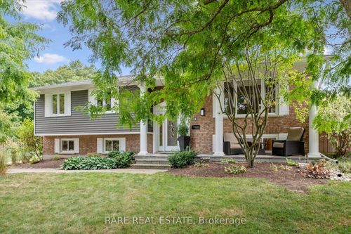 1 Sunset Pl, Elmira, ON, N3B3E2 | Card Image