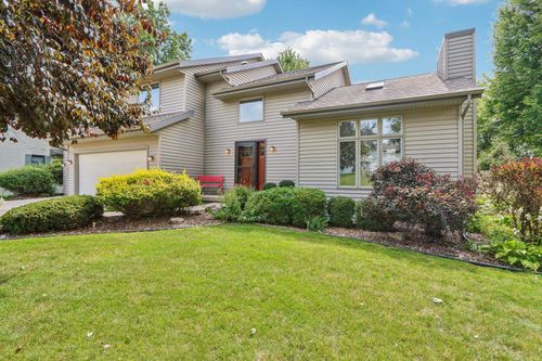 1767 Sapphire Way, Sun Prairie, WI, 53590-3082 | Card Image