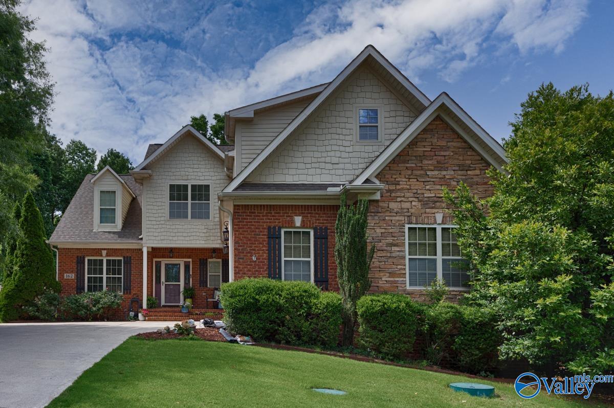 Santa Maria Dr, Huntsville, AL 35811