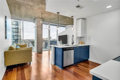 unit-1813-3324 Peachtree Rd Ne, Atlanta, GA, 30326-1479 | Card Image