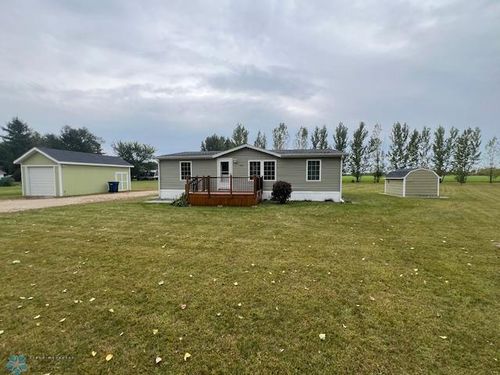 803 Date Ave, Wyndmere, ND, 58081-4142 | Card Image