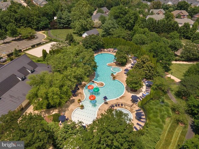 19101 Icehouse Ter, Townhouse with 3 bedrooms, 4 bathrooms and null parking in Lansdowne VA | Image 58
