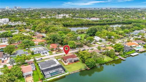 2501 Ne 209th Ter, Miami, FL, 33180-1043 | Card Image