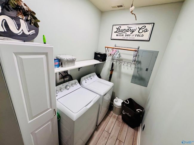 624 2 Nd Ave S, House other with 3 bedrooms, 2 bathrooms and null parking in Loretto TN | Image 21