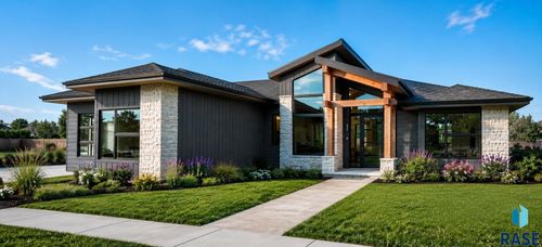 6405 N Mapleton Ave, Sioux Falls, SD, 57104-6199 | Card Image