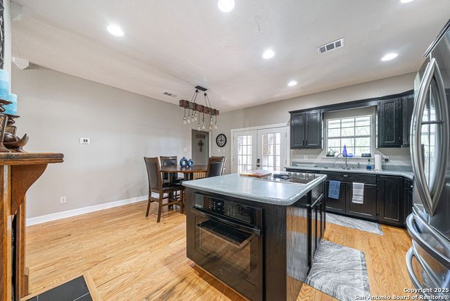 771 Hillje Rd, House other with 3 bedrooms, 2 bathrooms and null parking in Kingsbury TX | Image 9