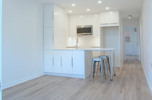 5009 Rue Cartier, Montréal, QC, H2H1X4 | Card Image