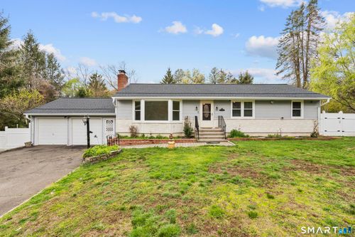 205 Nichols Ave, Shelton, CT, 06484-5848 | Card Image