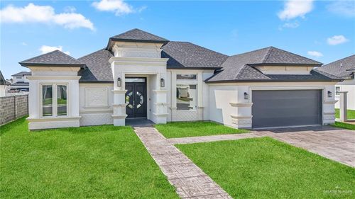 13811 N 34th Ln, McAllen, TX, 78504-6716 | Card Image