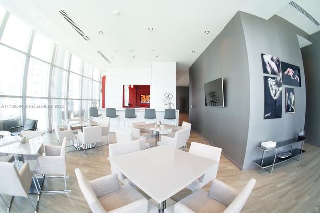 APT-1405 - 1100 S Miami Ave, Condo with 0 bedrooms, 1 bathrooms and null parking in Miami FL | Image 16