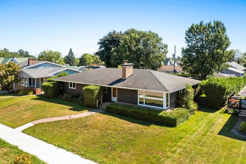 714 11th Ave, Two Harbors, MN, 55616 | Card Image