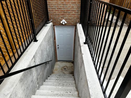 basment-426 Wycliffe Ave, Woodbridge, ON, L4L3P4 | Card Image