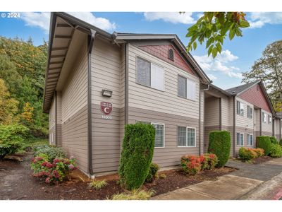 C202 - 14609 Ne 20 Th Ave, Condo with 1 bedrooms, 1 bathrooms and 1 parking in Vancouver WA | Image 2