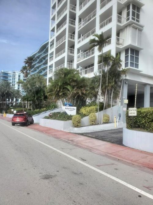 apt-202-9341 Collins Ave, Surfside, FL, 33154-2600 | Card Image