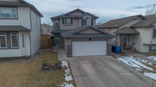 420 Silkstone Cres W, Lethbridge, AB, T1J2G3 | Card Image