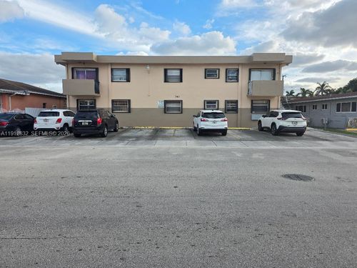 apt-10-340 W 19th St, Hialeah, FL, 33010-2547 | Card Image