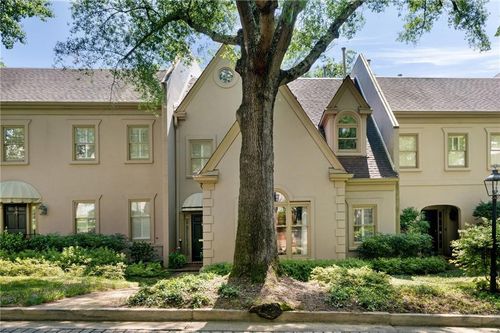 apt-25-2525 Peachtree Rd Ne, Atlanta, GA, 30305-3669 | Card Image